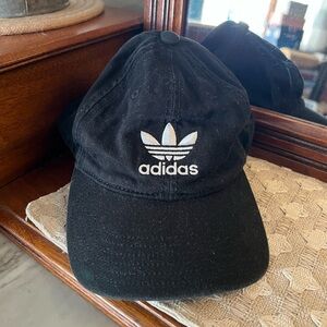 ADIDAS Relaxed Strap Back Ball Cap Hat Cotton Twill Embroidered Trefoil Wms OSFM